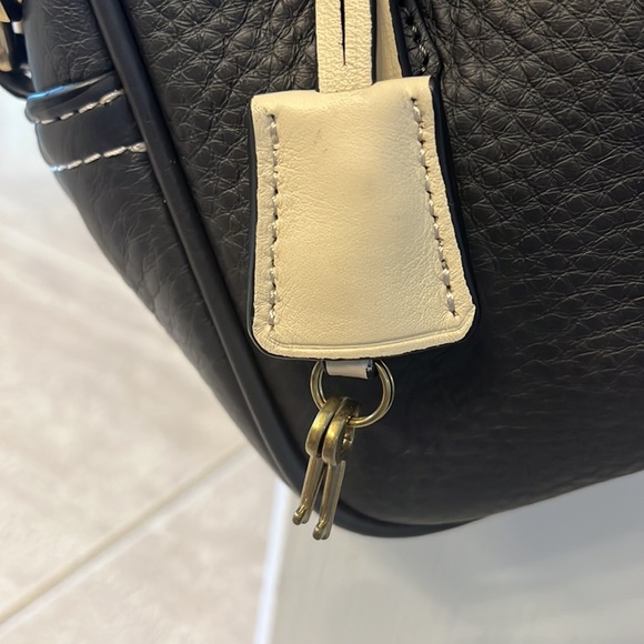 Leather J Crew bag w lock &keys - Picture 3 of 8